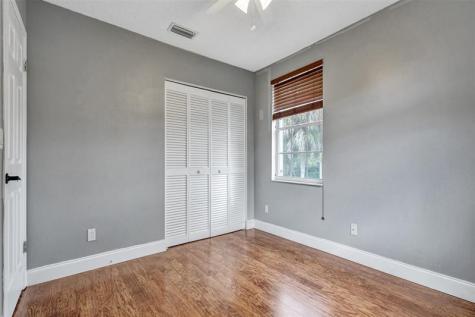 11567 N Open Court Cooper City FL 33026