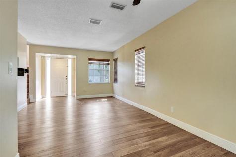 11567 N Open Court Cooper City FL 33026