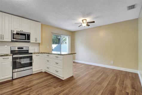 11567 N Open Court Cooper City FL 33026