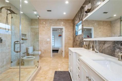 4000 N 41st Court Hollywood FL 33021