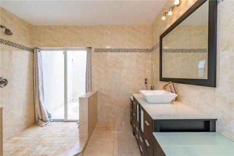4000 N 41st Court Hollywood FL 33021