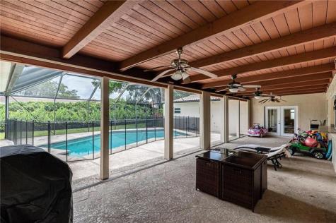 4000 N 41st Court Hollywood FL 33021