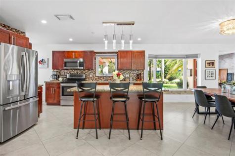 3431 NE 18th Avenue Oakland Park FL 33306