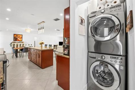 3431 NE 18th Avenue Oakland Park FL 33306
