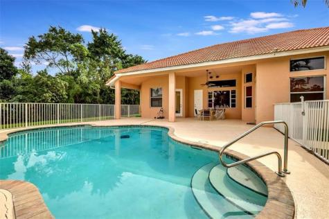 13577 52ND Court West Palm Beach FL 33411