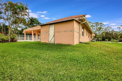 13577 52ND Court West Palm Beach FL 33411