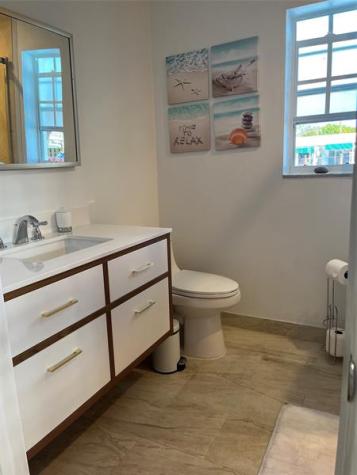 380 SE 12th Avenue Pompano Beach FL 33060