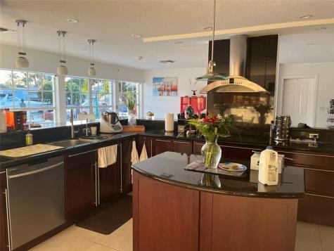 380 SE 12th Avenue Pompano Beach FL 33060