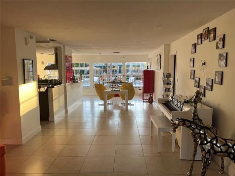 380 SE 12th Avenue Pompano Beach FL 33060