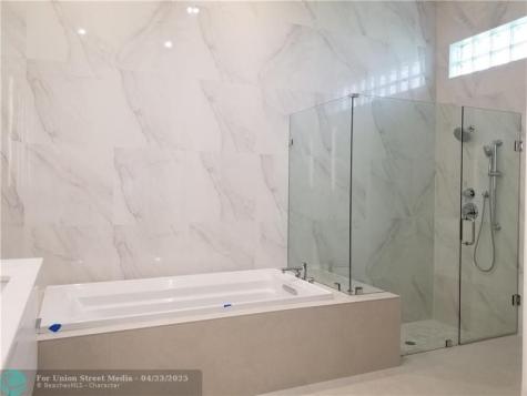 5786 Ashwood Circle Fort Lauderdale FL 33312