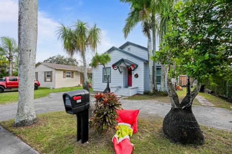 708 NW 15th Street Homestead FL 33030
