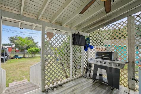 708 NW 15th Street Homestead FL 33030