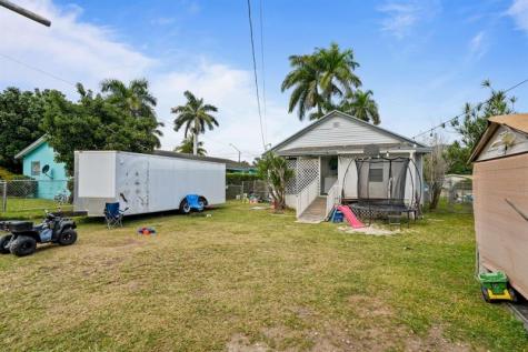 708 NW 15th Street Homestead FL 33030