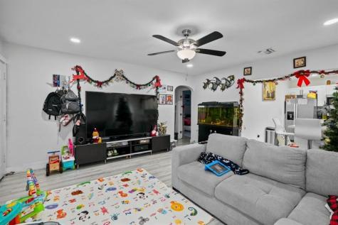 708 NW 15th Street Homestead FL 33030