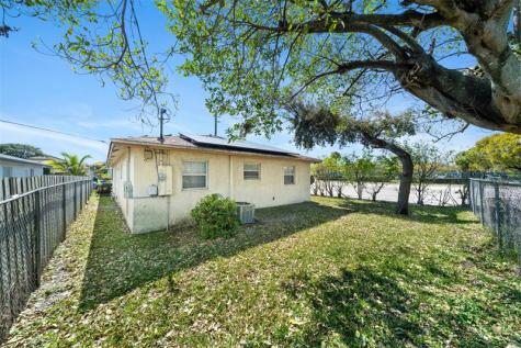 3095 NW 8th Street Fort Lauderdale FL 33311