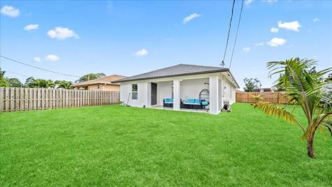 4317 Vicliff Road West Palm Beach FL 33406