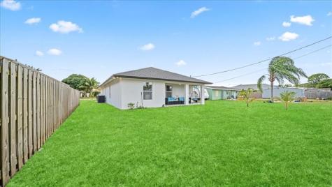 4317 Vicliff Road West Palm Beach FL 33406