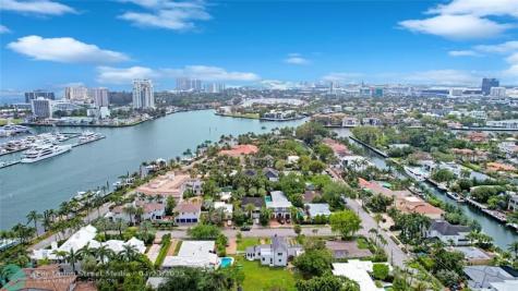 2611 Clematis Place Fort Lauderdale FL 33301