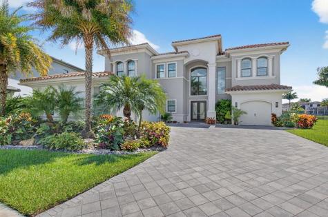 9294 Biaggio Road Boca Raton FL 33496