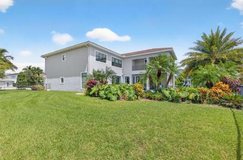 9294 Biaggio Road Boca Raton FL 33496