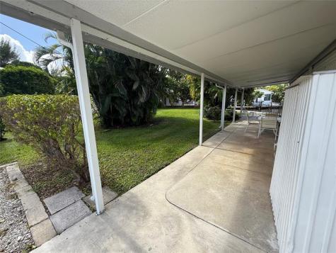 201 Mallard Drive Boynton Beach FL 33435