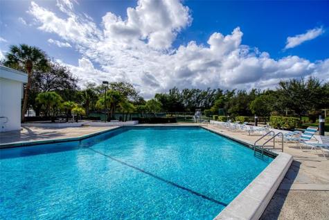 7515 NW 3rd Street Plantation FL 33317