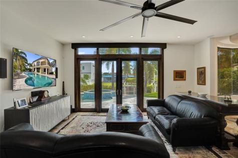 4930 NE 27th Terrace Lighthouse Point FL 33064