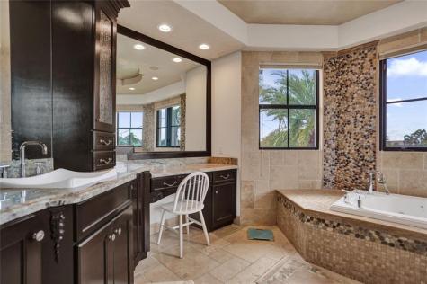 4930 NE 27th Terrace Lighthouse Point FL 33064