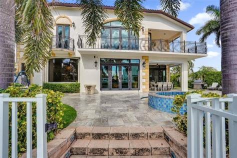 4930 NE 27th Terrace Lighthouse Point FL 33064