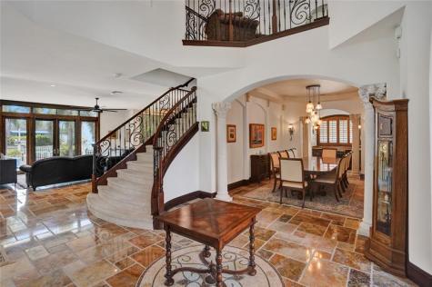 4930 NE 27th Terrace Lighthouse Point FL 33064