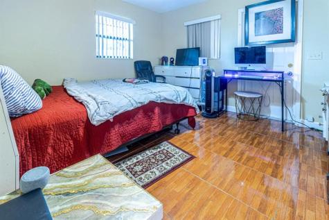 661 SW 28th Way Fort Lauderdale FL 33312