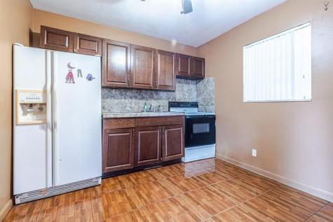 661 SW 28th Way Fort Lauderdale FL 33312