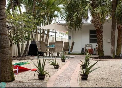 3232 NE 15th Street Pompano Beach FL 33062