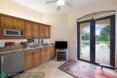 11600 NW 8th Street Plantation FL 33325