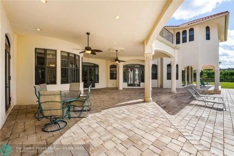 11600 NW 8th Street Plantation FL 33325