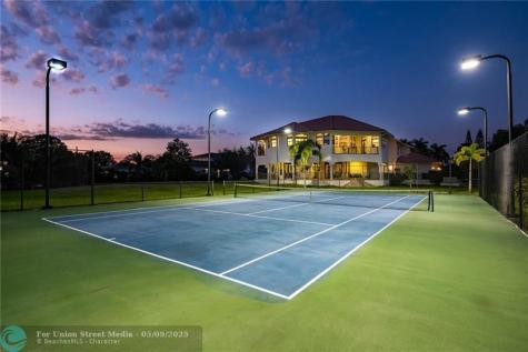 11600 NW 8th Street Plantation FL 33325