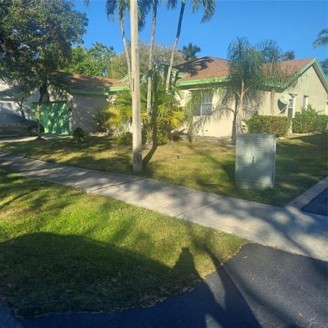 1424 NW 49th Avenue Coconut Creek FL 33063