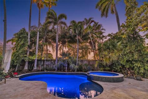 1600 NE 16th Street Fort Lauderdale FL 33304