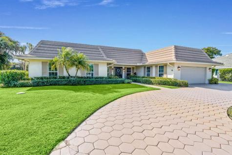4747 S Lake Drive Boynton Beach FL 33436