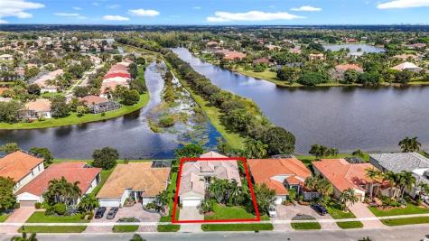 9499 Caserta Street Lake Worth FL 33467