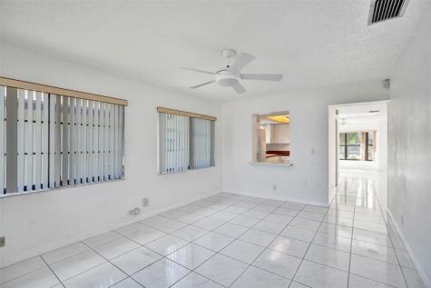 2359 SW 16th Drive Deerfield Beach FL 33442