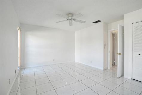 2359 SW 16th Drive Deerfield Beach FL 33442