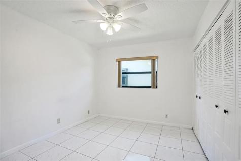 2359 SW 16th Drive Deerfield Beach FL 33442