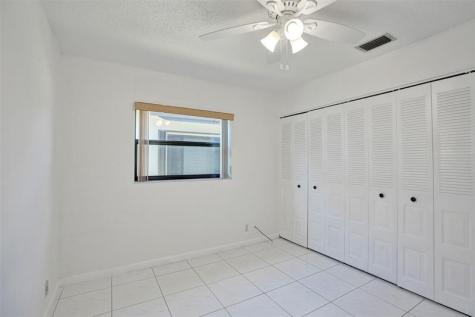2359 SW 16th Drive Deerfield Beach FL 33442