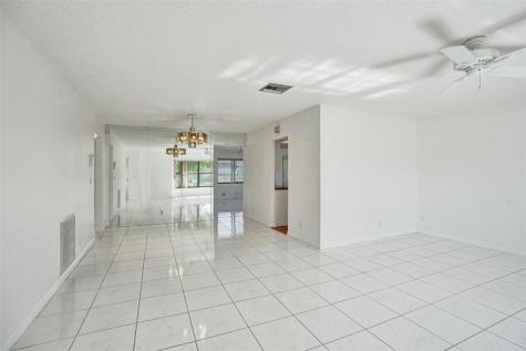 2359 SW 16th Drive Deerfield Beach FL 33442