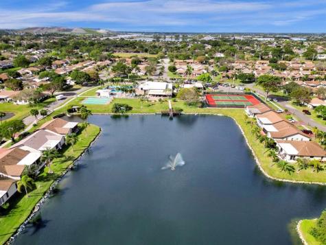2359 SW 16th Drive Deerfield Beach FL 33442