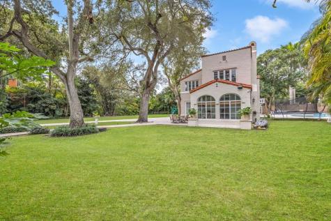 5960 N Bayshore Drive Miami FL 33137