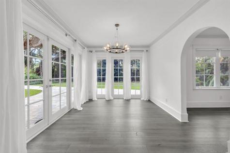 5960 N Bayshore Drive Miami FL 33137