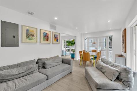 5960 N Bayshore Drive Miami FL 33137