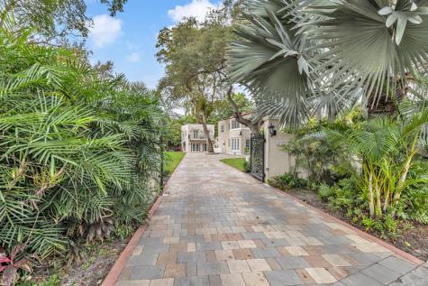 5960 N Bayshore Drive Miami FL 33137